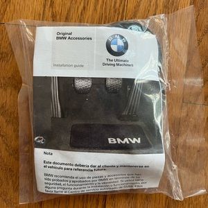 BMW FLOOR MAT CLIPS